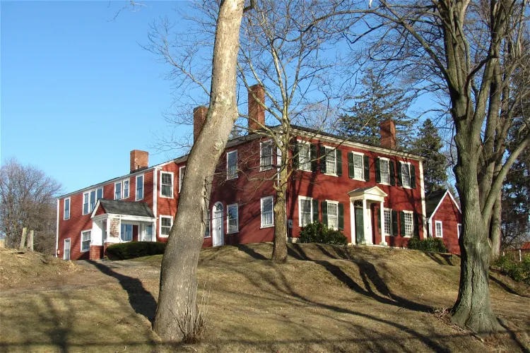 Buttonwoods Museum
