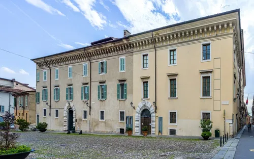 Palazzo Martinengo Cesaresco Novarino