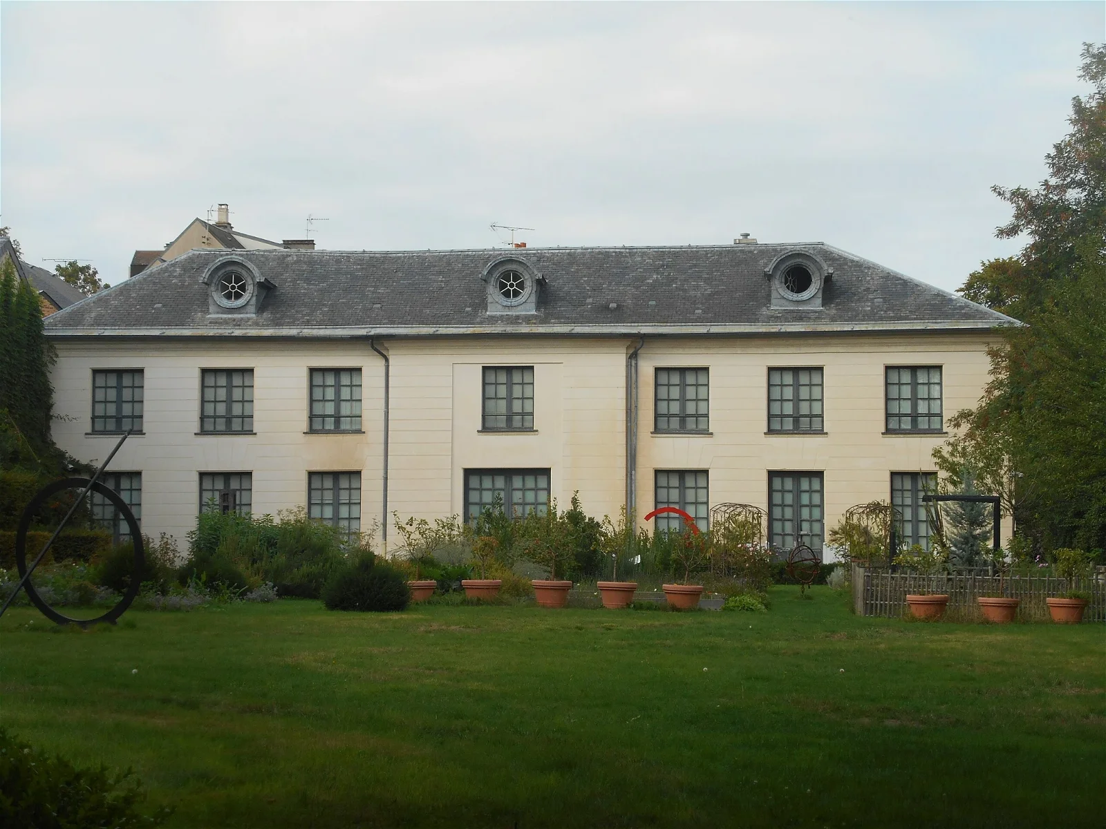 Madame Élisabeth's Estate