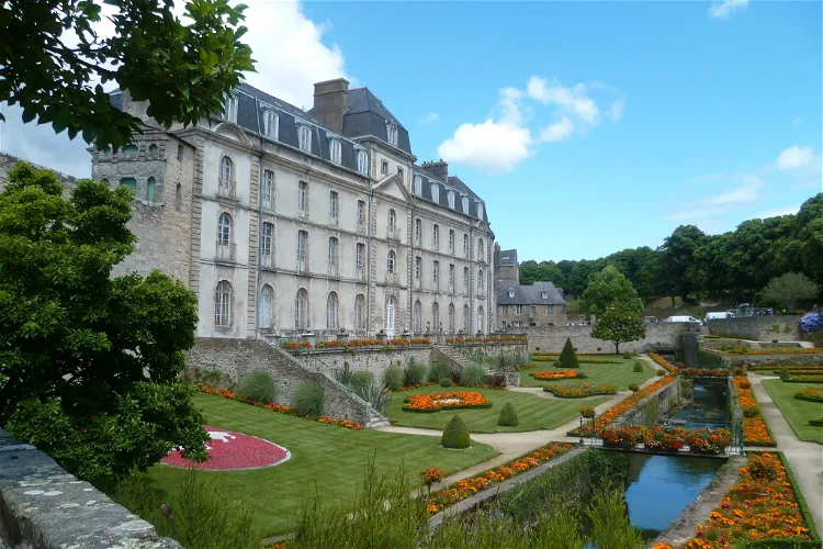 Castle of Hermine