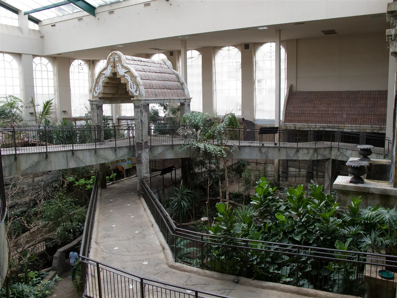 Bird Kingdom Niagara Falls