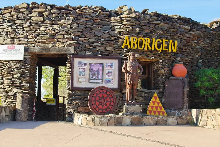 Mundo Aborigen
