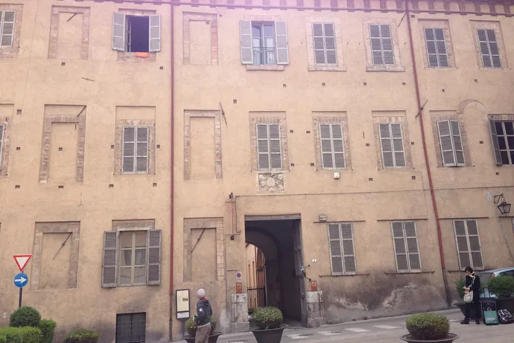 Museo del Tessuto e del Costume