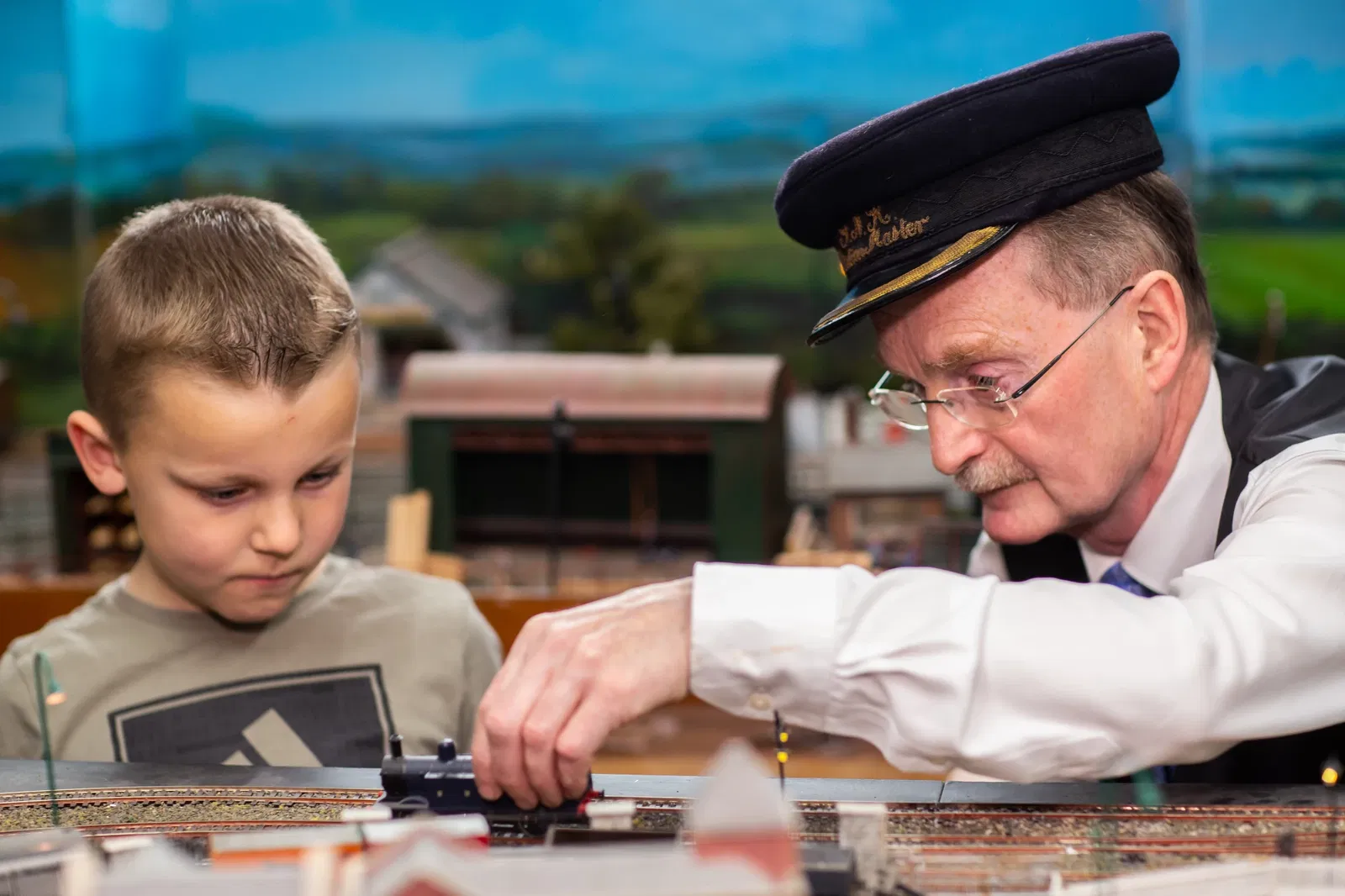 Headhunters Barber Shop and Railway Museum