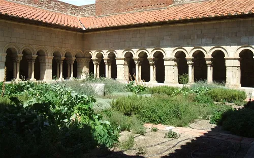Cloître d'Elne