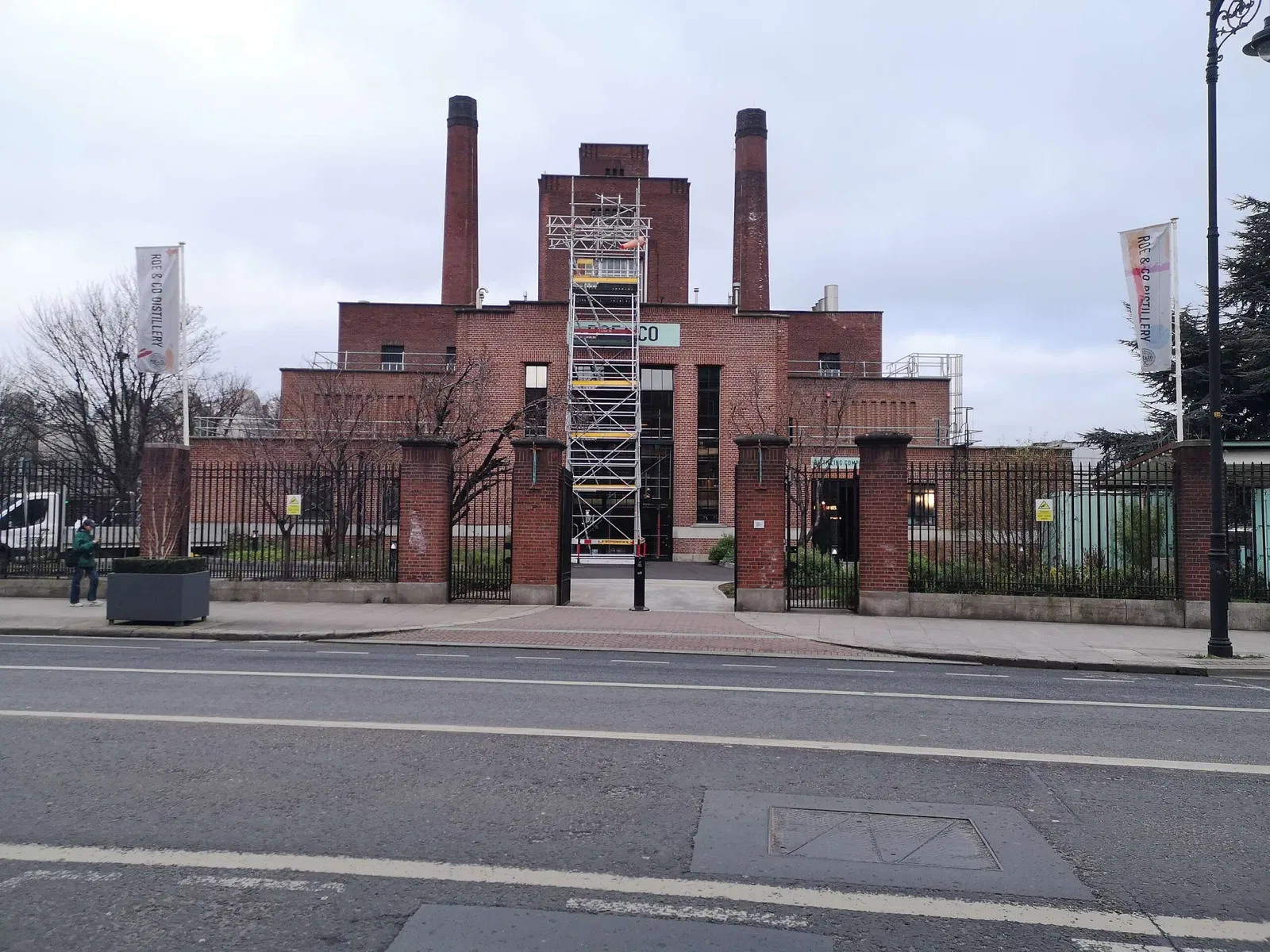 Opening Hours - Roe & Co Distillery (Dublin)