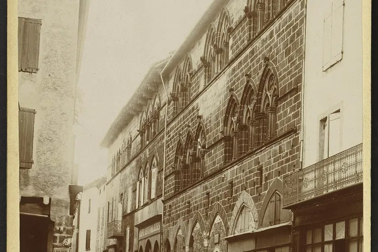 Musée d'Art Moderne et Contemporain