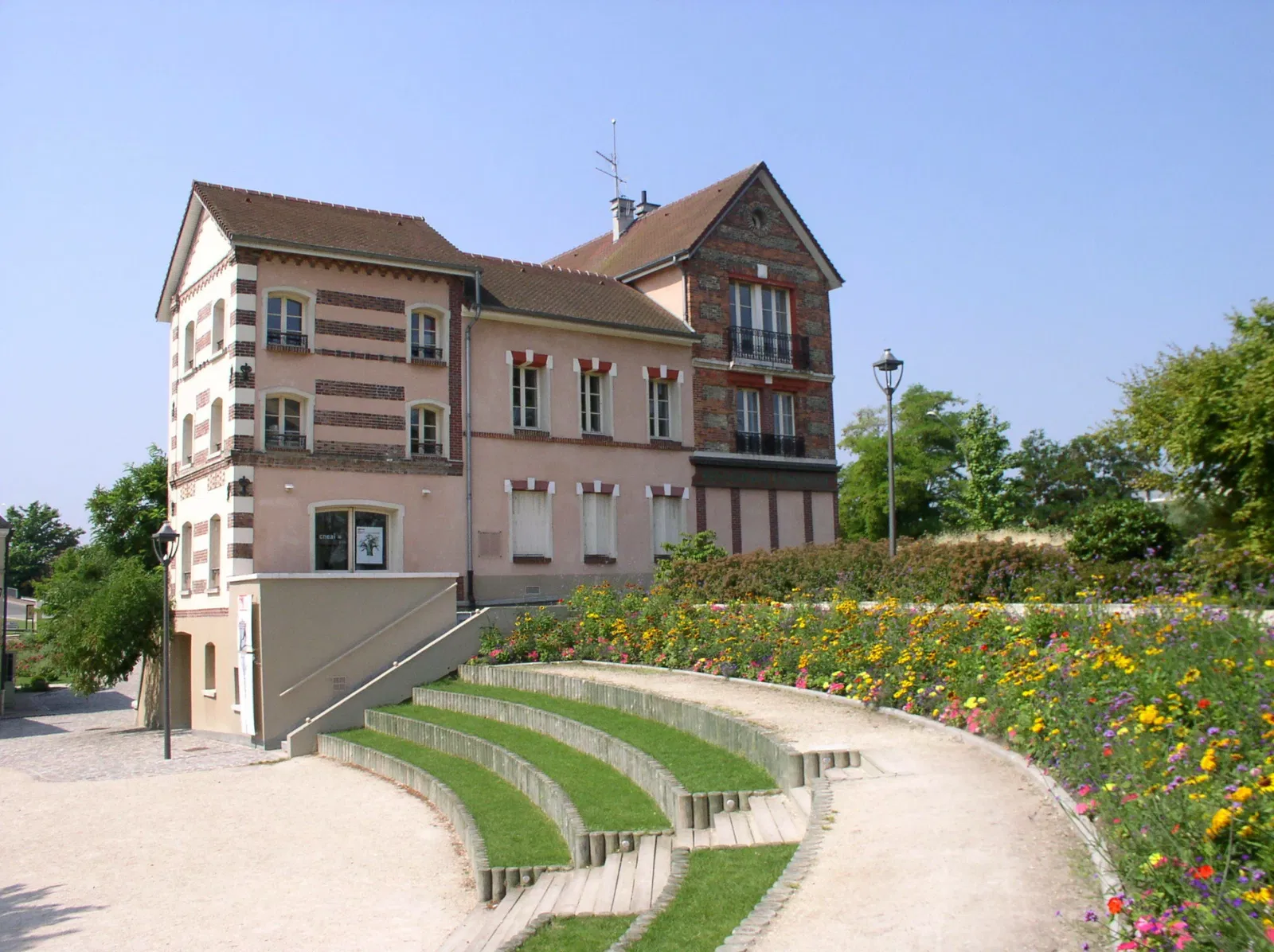 Centre National Edition Art Image