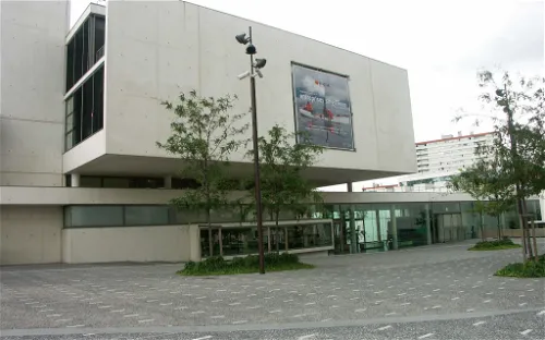 MAC VAL - Val-de-Marne Contemporary Art Museum