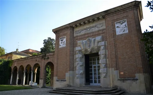 Ricci Oddi Gallery of Modern Art