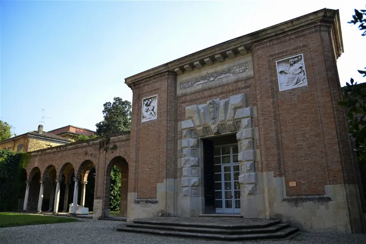 Ricci Oddi Gallery of Modern Art