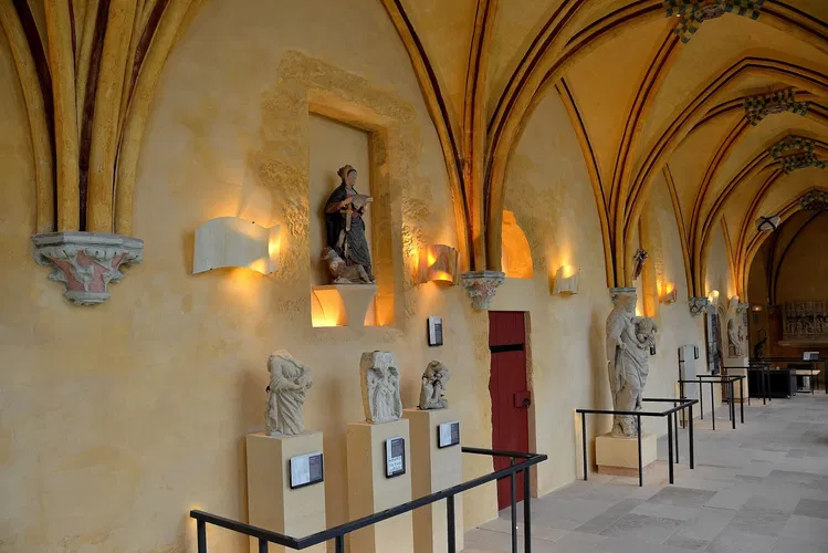 Musée du Cloître Saint-Corneille