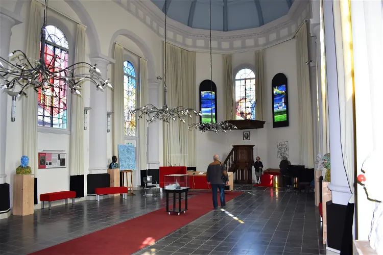 Van Gogh Church