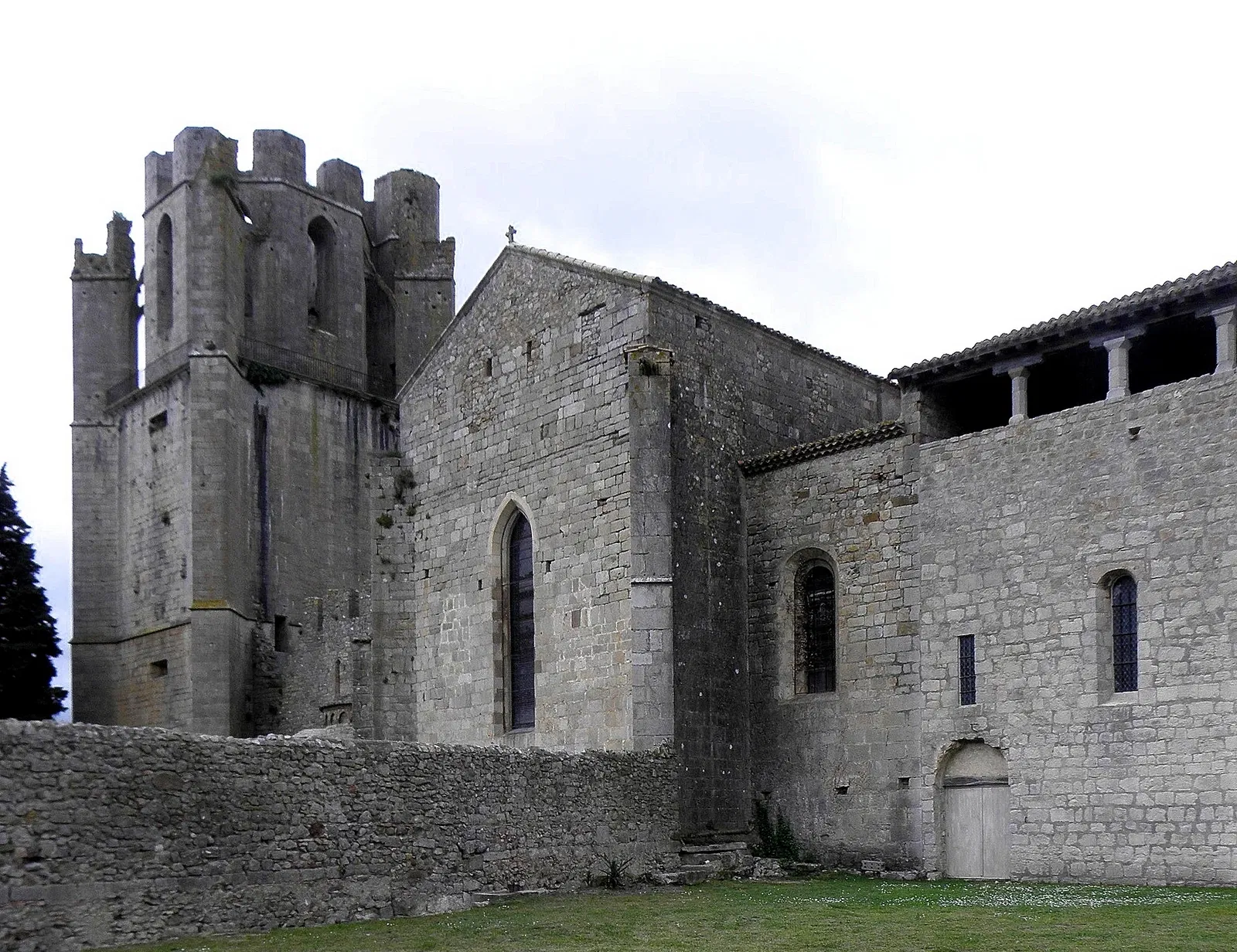 Abbaye de Lagrasse