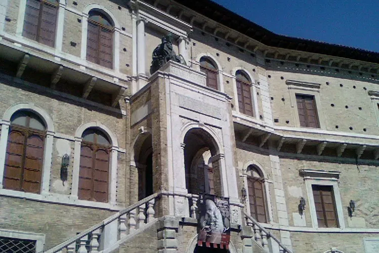 Pinacoteca Civica - Palazzo dei Priori