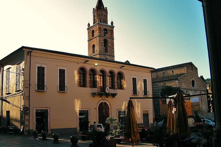 Palazzo vescovile di Teramo