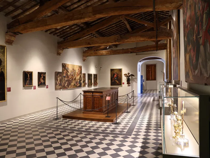 Museo Civico e Diocesano d'Arte Sacra (Colle di Val d'Elsa) - Visitor ...