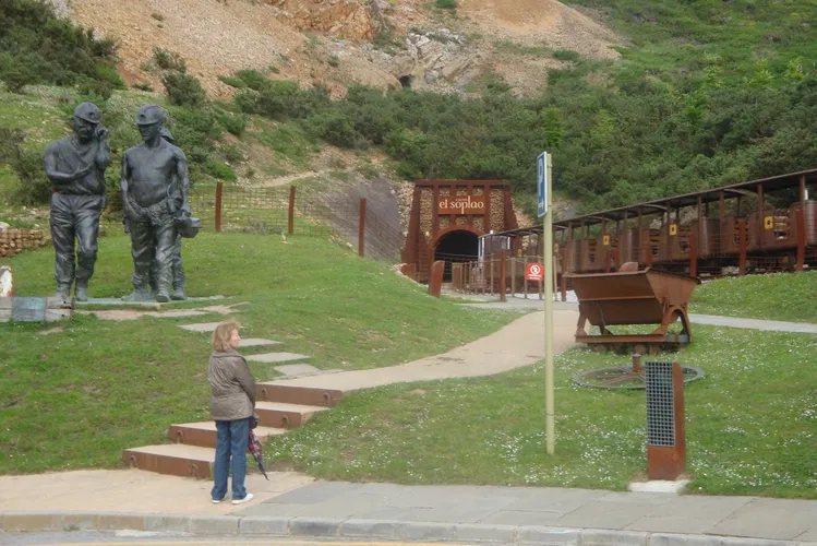 El Soplao Cave