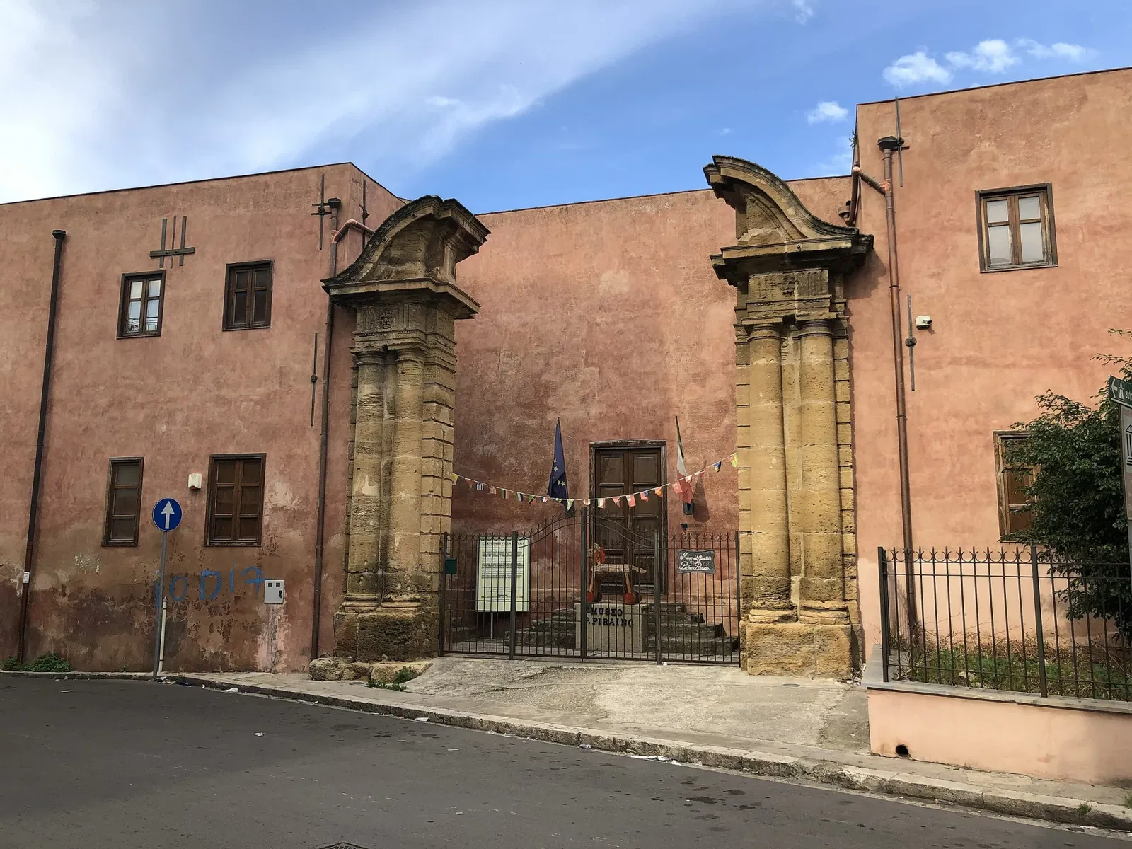 Museo del Giocattolo e delle Cere "Pietro Piraino"