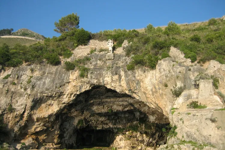 Museo Archeologico Nazionale di Sperlonga e Grotta di Tiberio