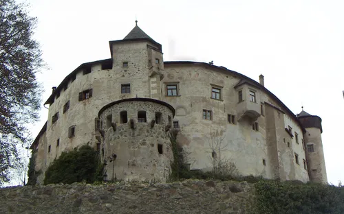 Castel Presule