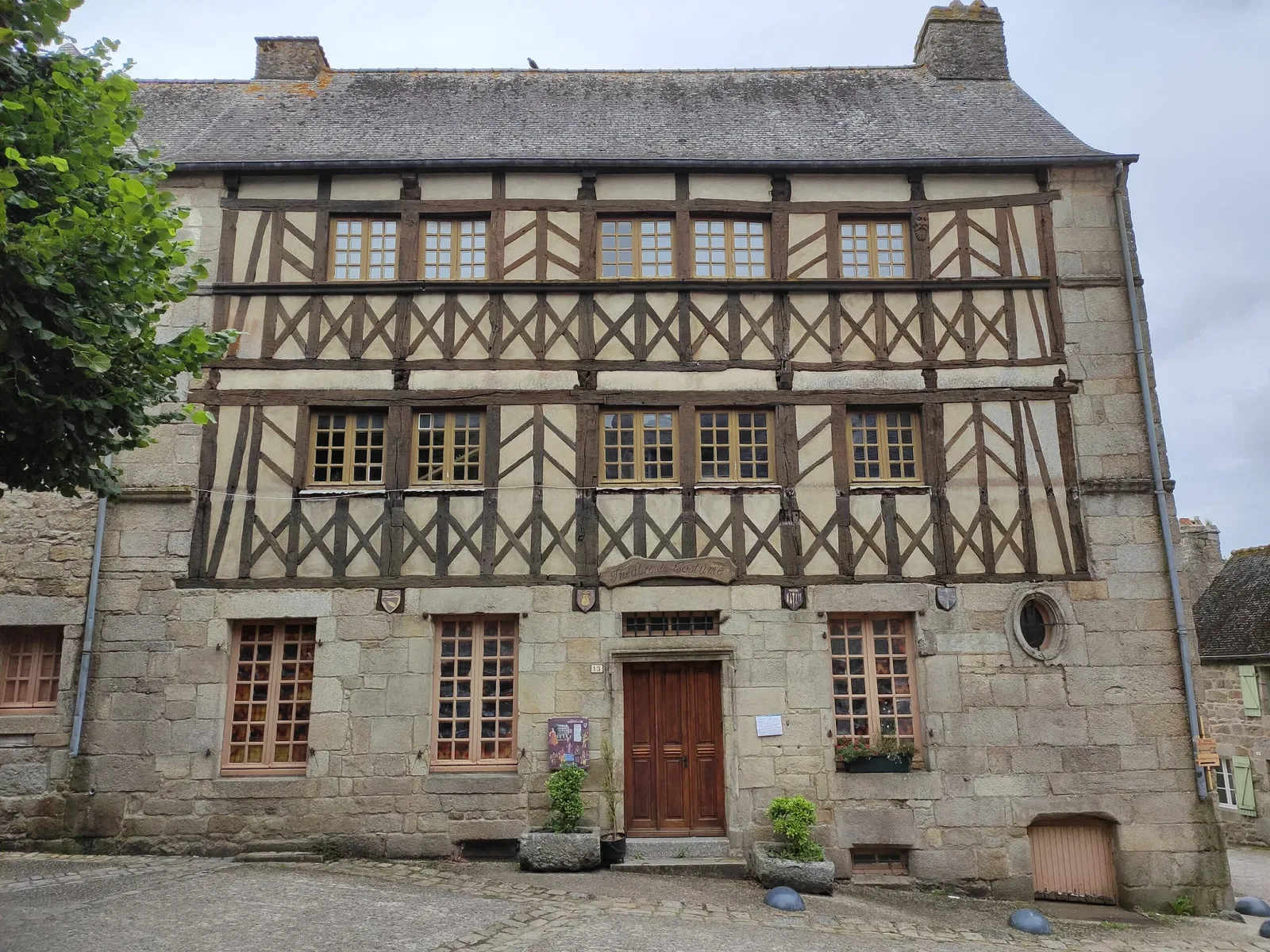 Théâtre Du Costume