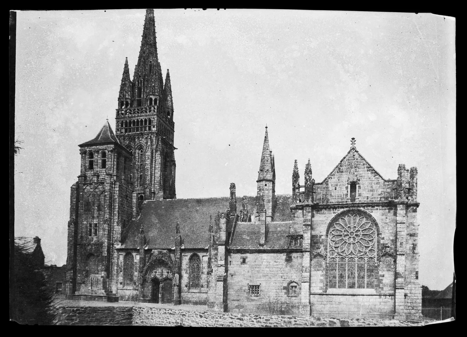 Musée de la Basilique et de la Piété Populaire (Le Folgoët) Visitor Information & Reviews