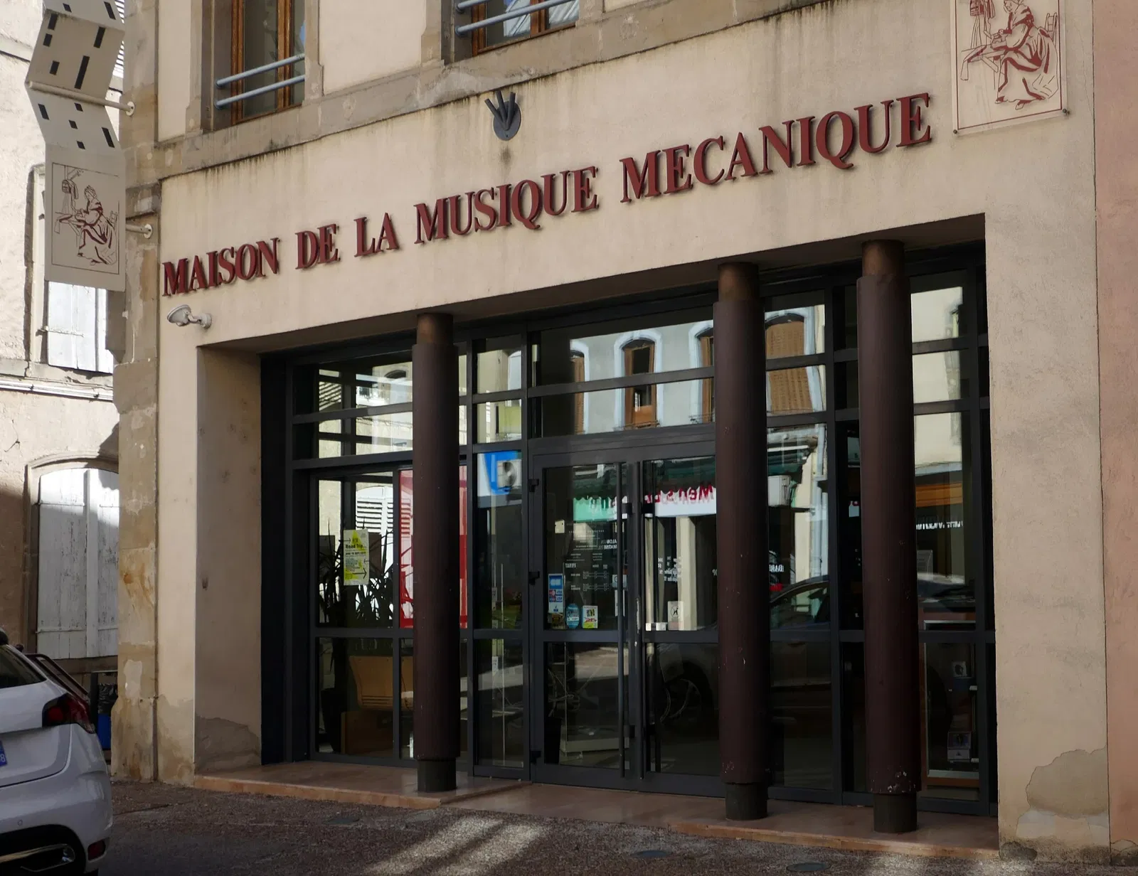 Musée de Mirecourt
