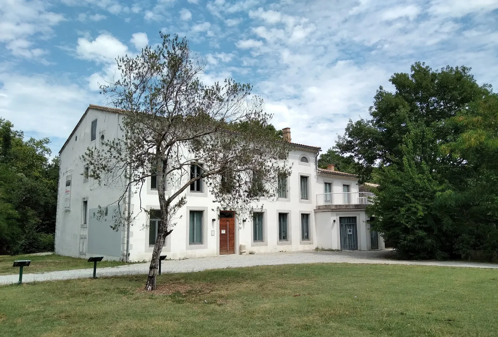 Essarts - Espace Arts et Cultures