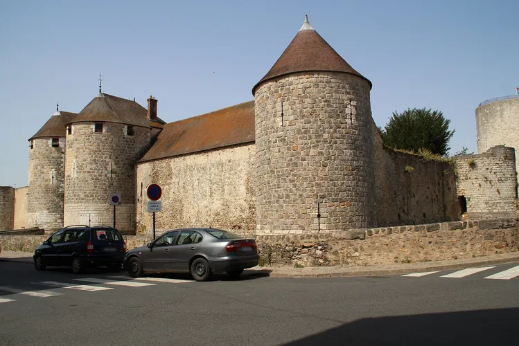 Castle of Dourdan