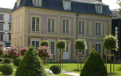 Musée d'Art et d'Histoire Louis Senlecq