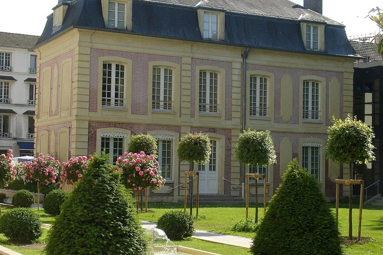 Musée d'Art et d'Histoire Louis Senlecq