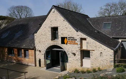 Vallée des Grottes de Saulges - Musée de Préhistoire