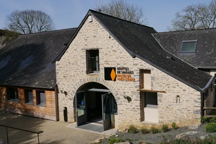 Valley of the Caves of Saulges - Prehistoric Museum