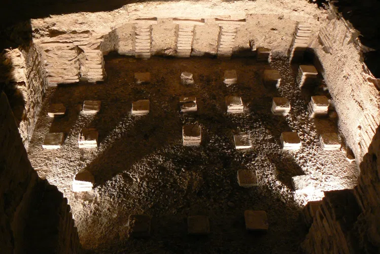 The Roman-Gaul Baths of Entrammes