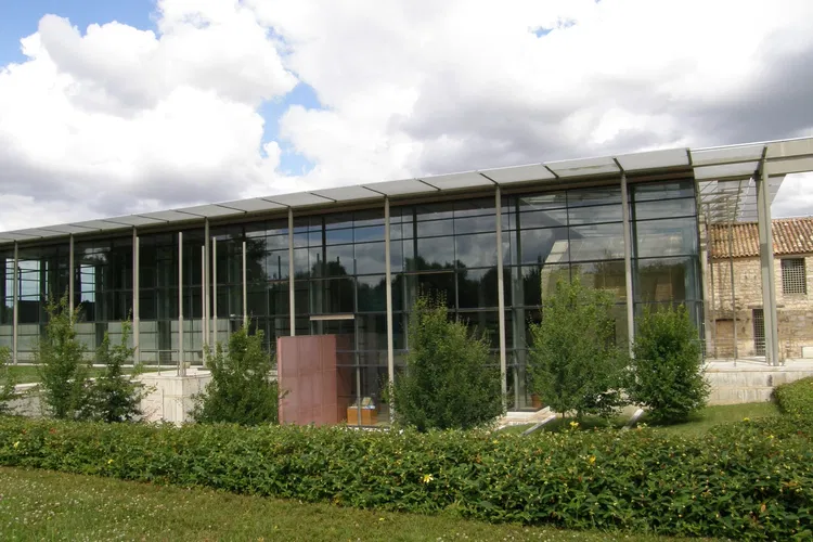 Musée des Tumulus de Bougon