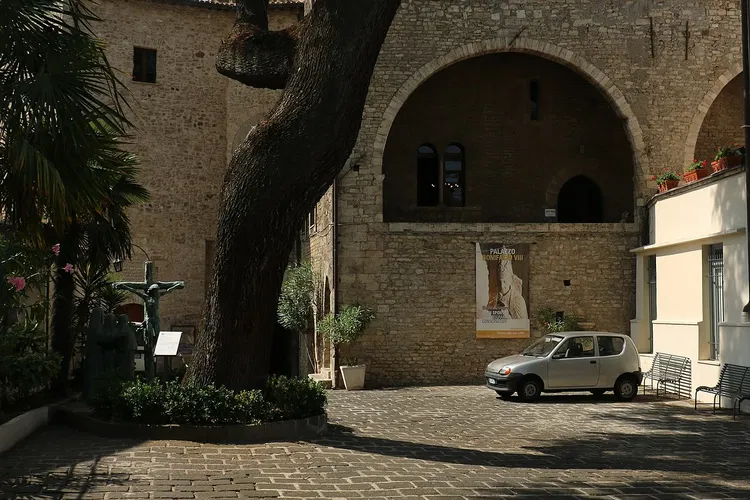 Palazzo Bonifacio VIII
