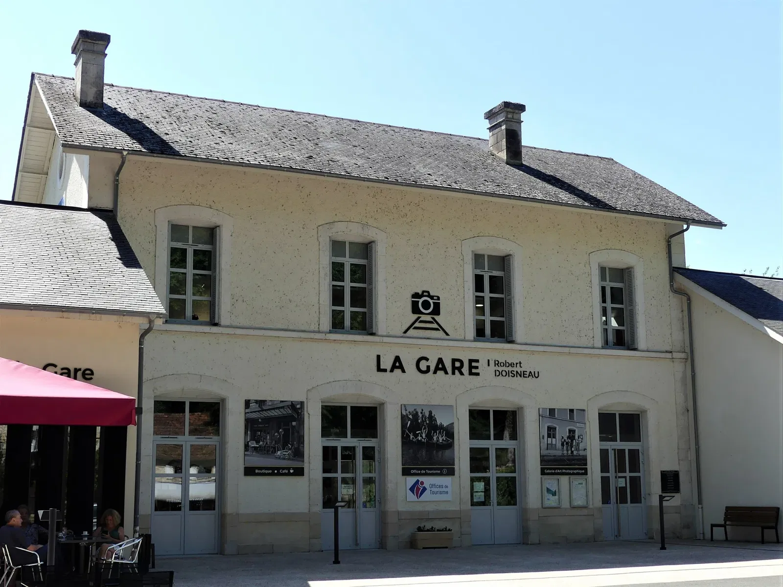 La Gare Robert Doisneau