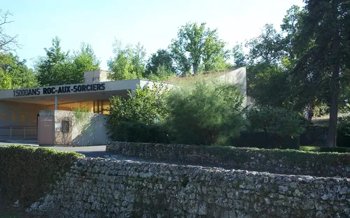 Centre d'Interpretation du Roc-aux-Sorciers
