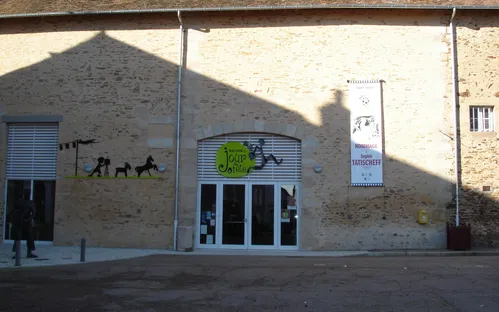 Maison de Jour de Fête