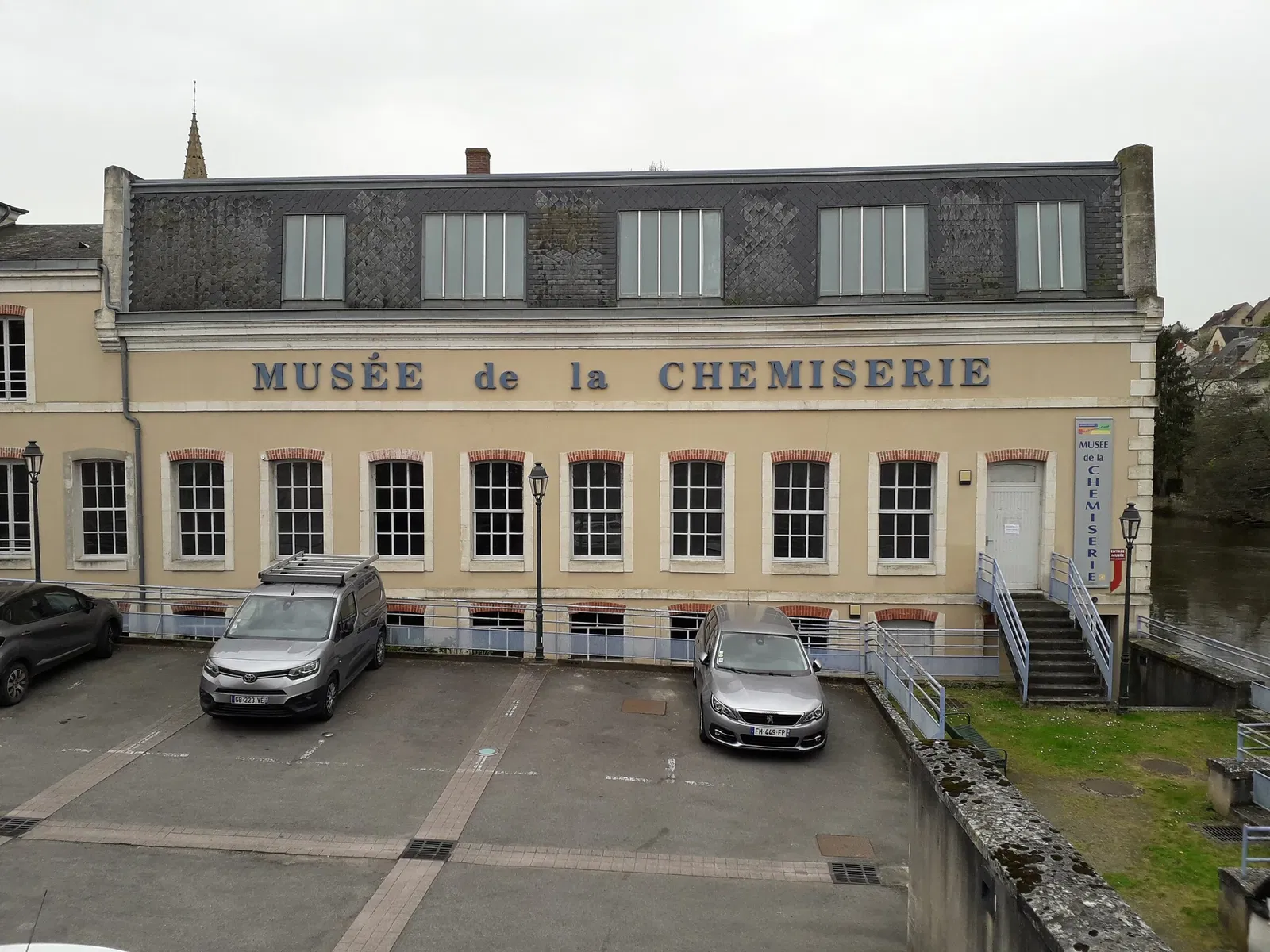 Musée de la Chemiserie et de l'Elégance Masculine
