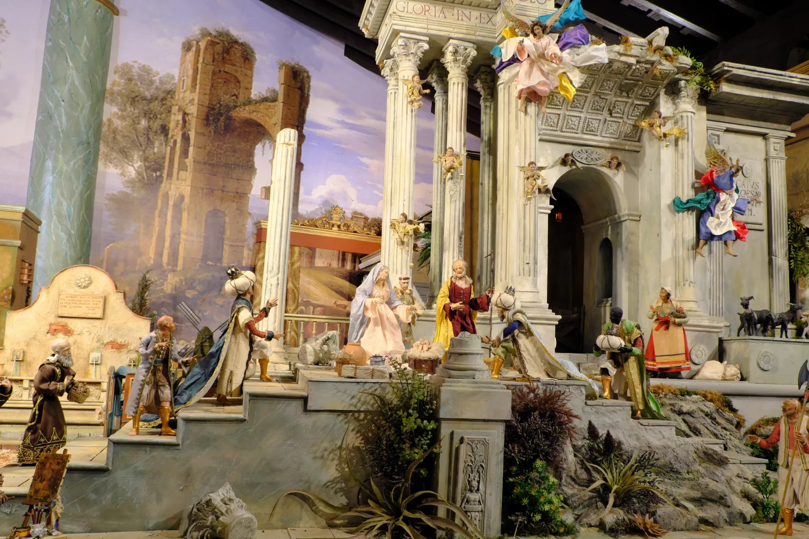 Grand Neapolitan Nativity Scene.