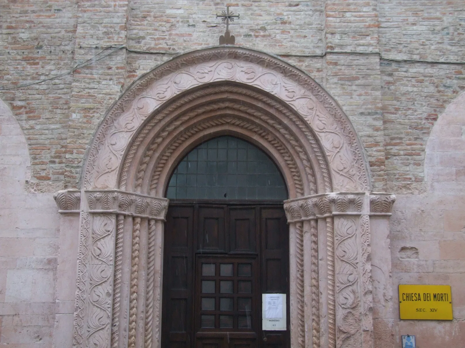 Chiesa dei Morti e Cimitero delle Mummie