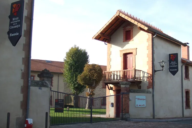 Musée Départemental de la Céramique