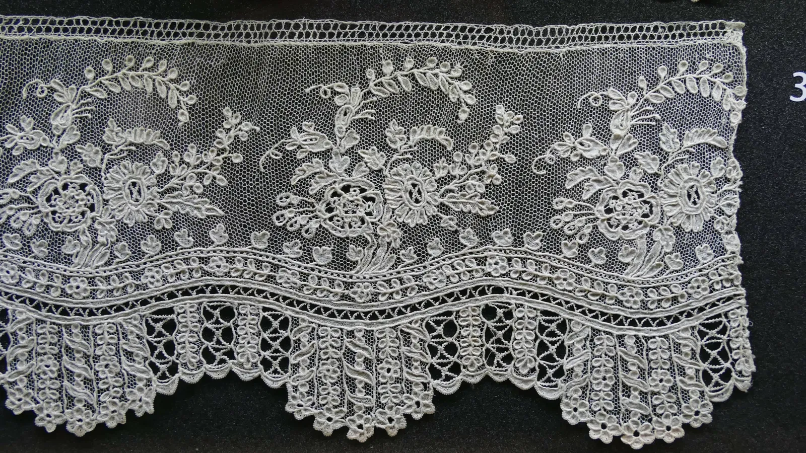 Musée des Beaux-Arts et de la Dentelle