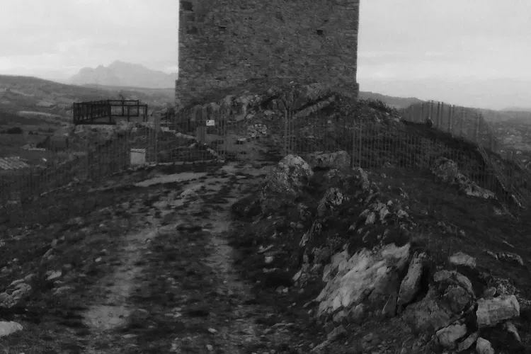 Torre di Satriano