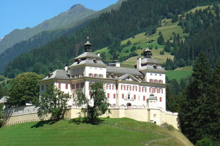 Castel Wolfsthurn - Museo Provinciale della Caccia e della Pesca