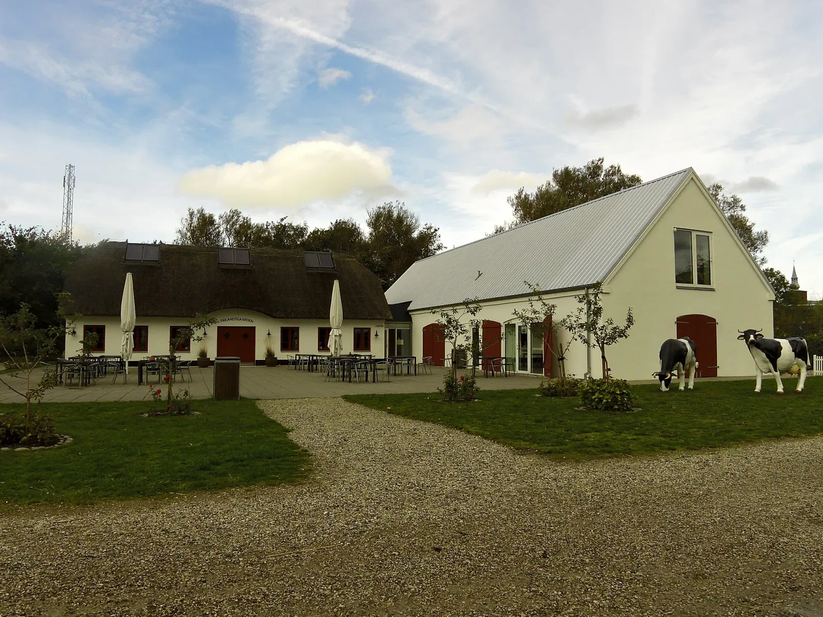 Frilandsgården