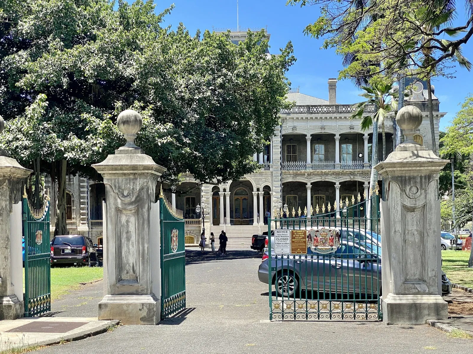 Iolani Palace