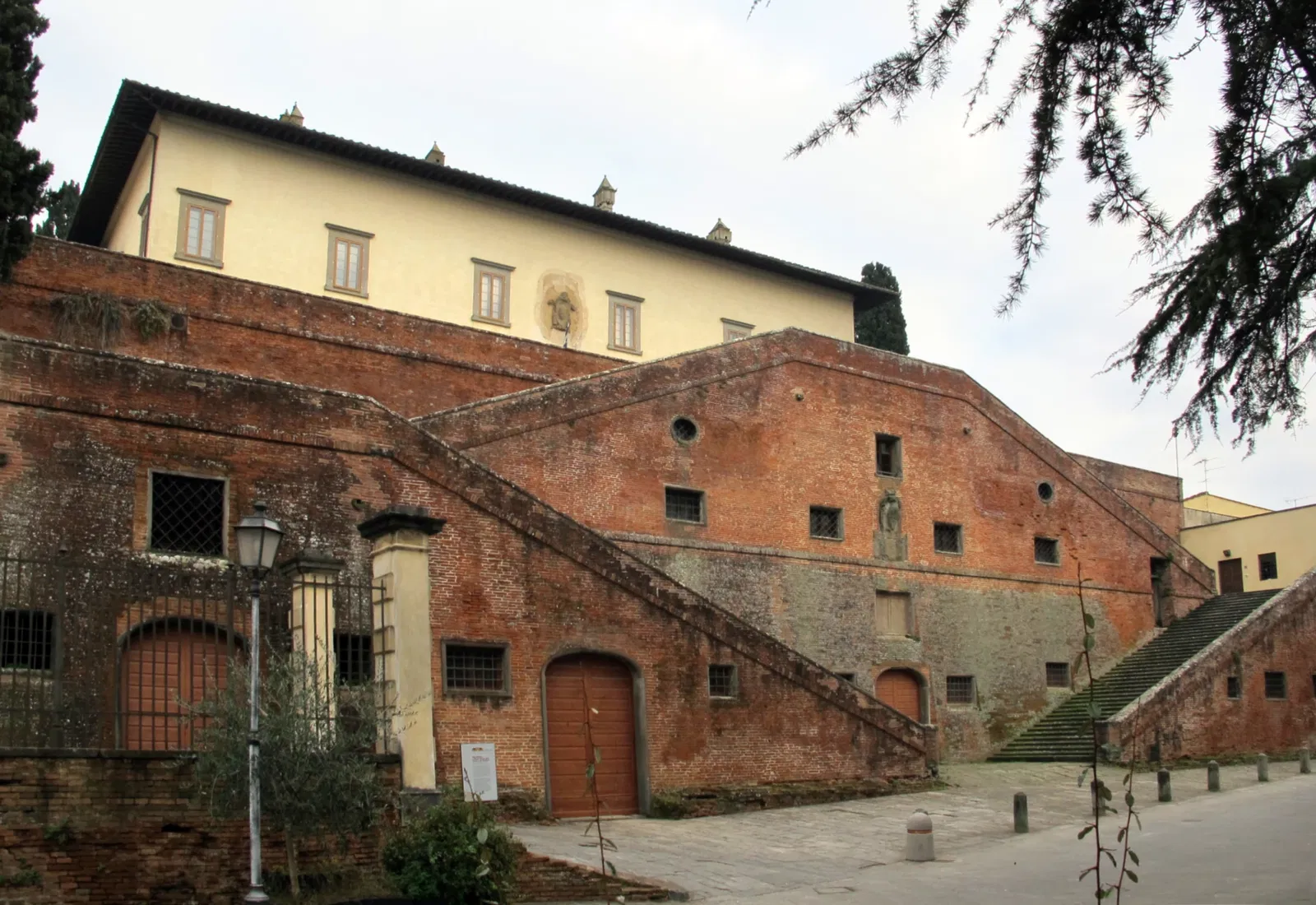 Villa Medicea di Cerreto Guidi e Museo Storico della Caccia e del Territorio